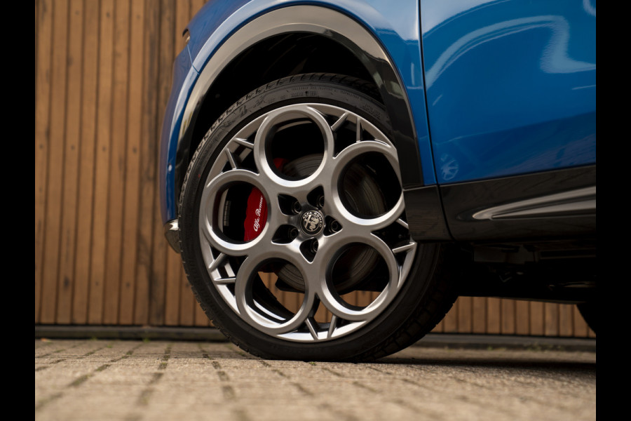 Alfa Romeo Tonale 1.3T PHEV 280pk Veloce | Full option | Pano-dak | Stoelventilatie | Harman/Kardon