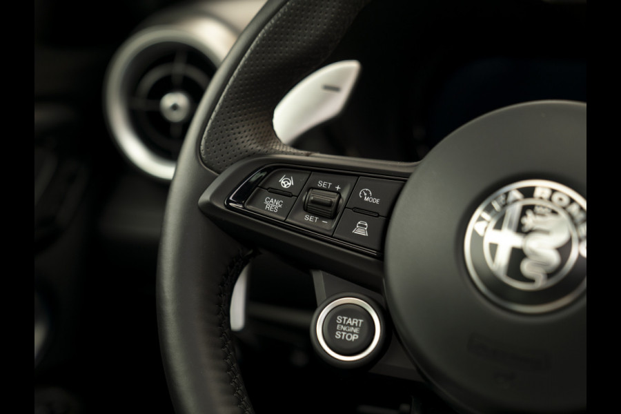 Alfa Romeo Tonale 1.3T PHEV 280pk Veloce | Full option | Pano-dak | Stoelventilatie | Harman/Kardon