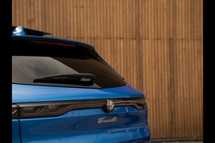Alfa Romeo Tonale 1.3T PHEV 280pk Veloce | Full option | Pano-dak | Stoelventilatie | Harman/Kardon