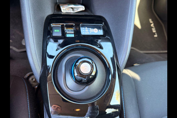 Nissan Leaf N-Connecta 40 kWh 150pk SOH 94.5% | Adaptieve Cruise | Stoelverwarming | 360 graden Camera's