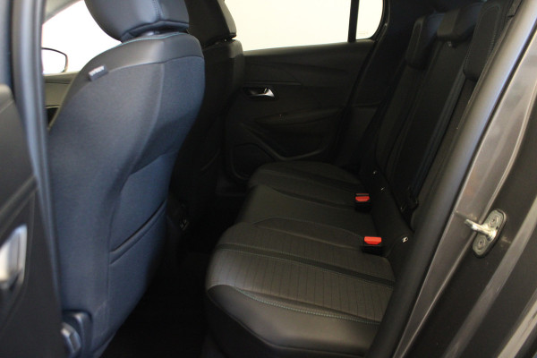 Peugeot 208 1.2 PureTech 100 Allure *Koningsdag open*