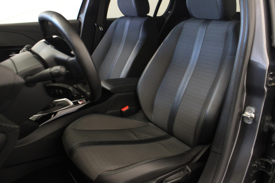 Peugeot 208 1.2 PureTech 100 Allure *Koningsdag open*