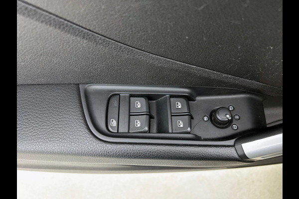 Audi Q2 35 TFSI 150PK Advanced VIRTUAL | NAVI & CARPLAY | CAMERA | EL. ACHTERKLEP | AD-CRUISE