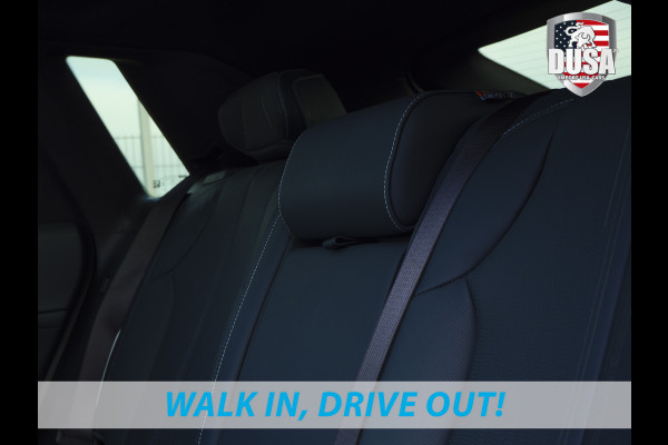 Cadillac Lyriq Sport 600e | AWD | Nieuw Binnen! Stellar Black |