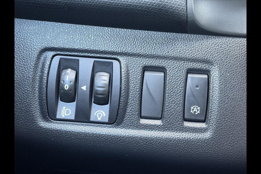 Renault Clio 0.9 TCe Limited 2e Eigenaar,Navi,Keyless.Airco,Cruise,Lm velgen,Pdc,N.A.P,Apk tot 04-2027