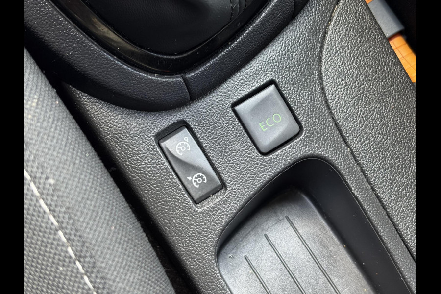 Renault Clio 0.9 TCe Limited 2e Eigenaar,Navi,Keyless.Airco,Cruise,Lm velgen,Pdc,N.A.P,Apk tot 04-2027
