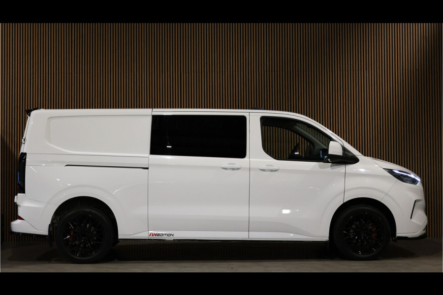 Ford Transit Custom 2.0 TDCI L2H1 DC | DUBBEL CABINE | CARPLAY | NAVIGATIE | CAMERA | PDC V+A | TREKHAAK | LEDEREN BEKLEDING | EURO 6 | BPM VRIJ | 6-ZITTER | DEALER ONDERHOUDEN