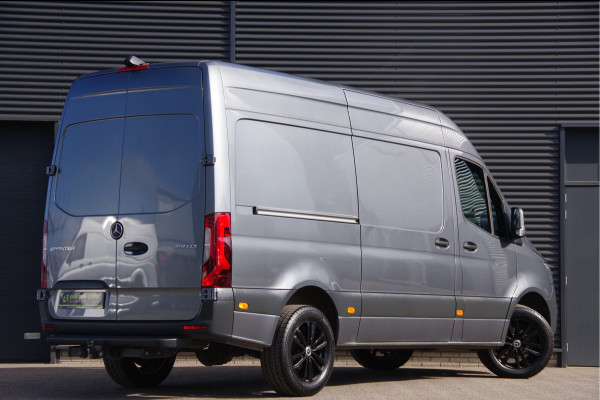Mercedes-Benz Sprinter 319 3.0 CDI V6 L2H2 MARGE! AUT. LED, LEDER, MBUX 10'', STOELVERWARMING, TREKHAAK, CAMERA, CRUISE, LEDER STUUR, CLIMA