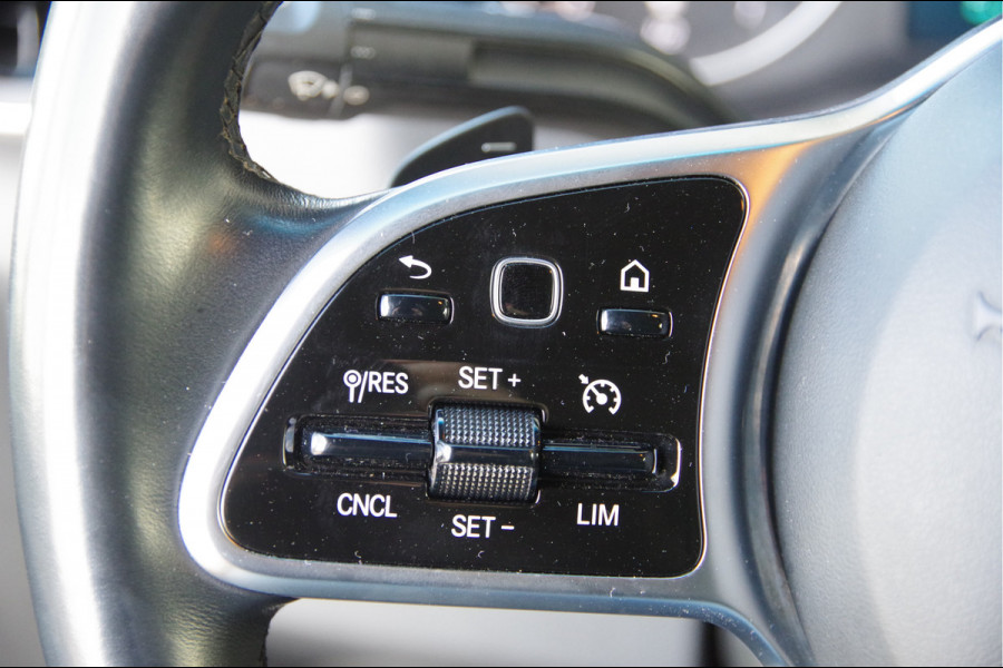 Mercedes-Benz Sprinter 319 3.0 CDI V6 L2H2 MARGE! AUT. LED, LEDER, MBUX 10'', STOELVERWARMING, TREKHAAK, CAMERA, CRUISE, LEDER STUUR, CLIMA