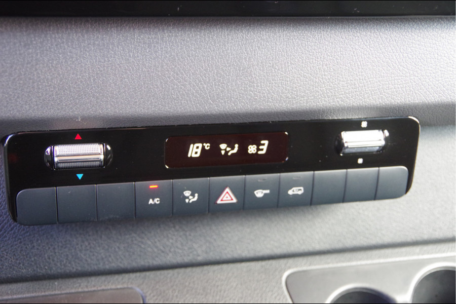 Mercedes-Benz Sprinter 319 3.0 CDI V6 L2H2 MARGE! AUT. LED, LEDER, MBUX 10'', STOELVERWARMING, TREKHAAK, CAMERA, CRUISE, LEDER STUUR, CLIMA