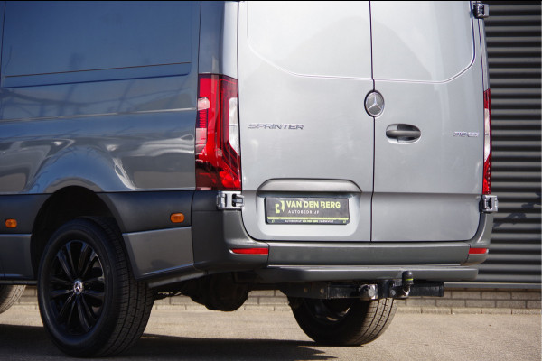Mercedes-Benz Sprinter 319 3.0 CDI V6 L2H2 MARGE! AUT. LED, LEDER, MBUX 10'', STOELVERWARMING, TREKHAAK, CAMERA, CRUISE, LEDER STUUR, CLIMA
