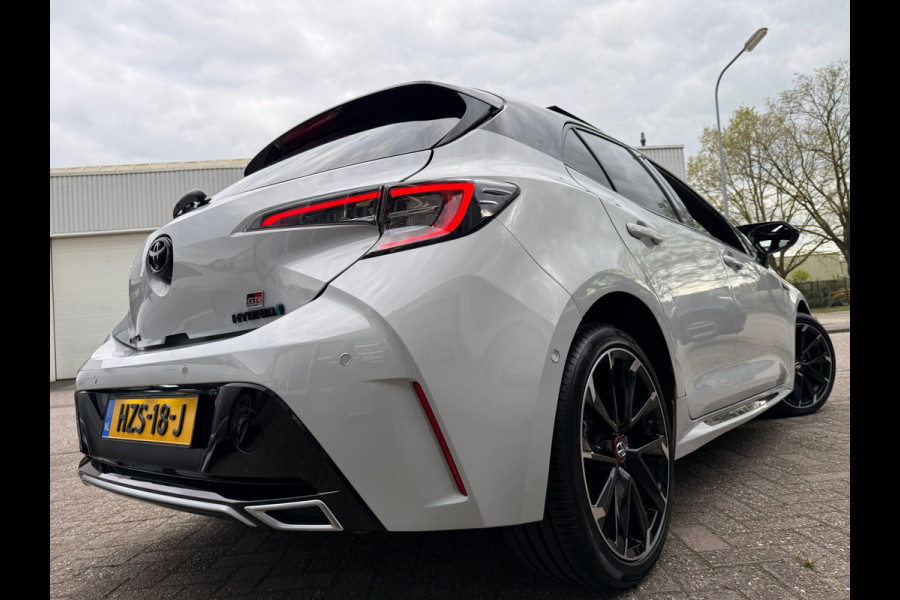 Toyota Corolla 2.0 Hybrid GR-SPORT PLUS 2021 NARDO ACC PANO ALCANTARA LUXE