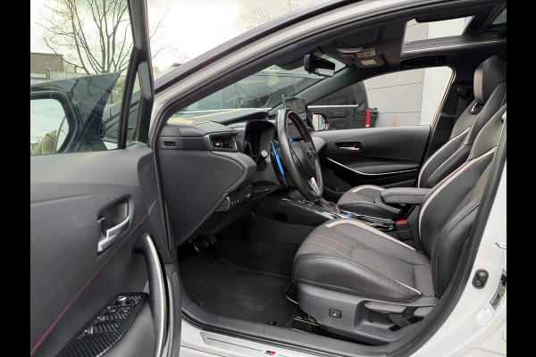 Toyota Corolla 2.0 Hybrid GR-SPORT PLUS 2021 NARDO ACC PANO ALCANTARA LUXE