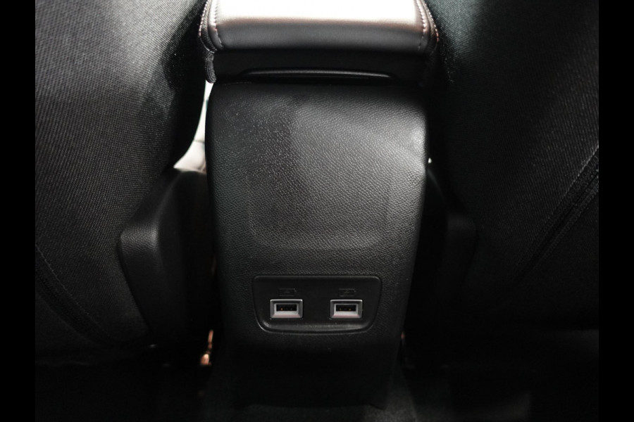 Peugeot 208 1.2 PureTech 100pk Automaat Allure Pack | Navigatie | Apple Carplay/Android Auto | Camera | Parkeersensor achter | Cruise Control | Virtual Cockpit | Climate Control | Getinte ramen