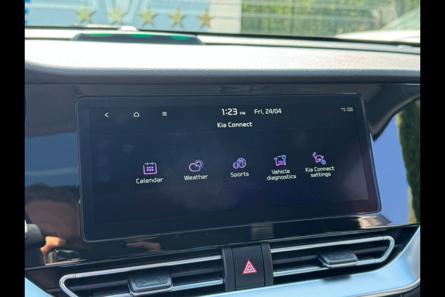 Kia Niro 1.6 GDi PHEV DYNAMIC LINE CAMERA/NAVI/SCHUIFDAK