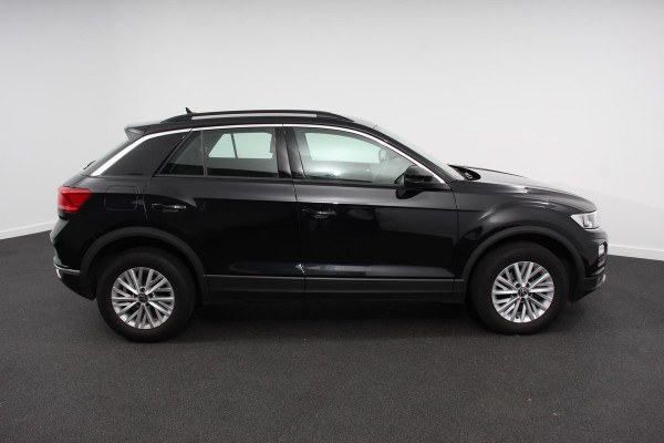 Volkswagen T-Roc 1.5 TSI 150pk DSG Style Team | Navigatie | Climate Control | DAB | Adaptive Cruise control | Elektrisch bedienbare achterklep |