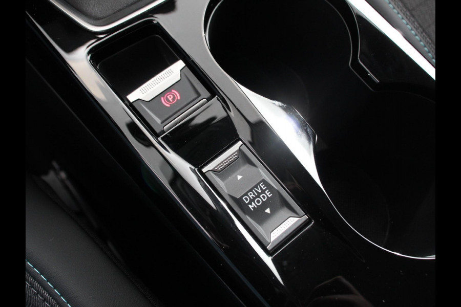 Peugeot 208 1.2 100pk Turbo Allure Pack Navigatie Camera Climate Control Digitale Cockpit Parkeer Sensoren Dab Led Lichtmetalen Velgen Cruise Control Led