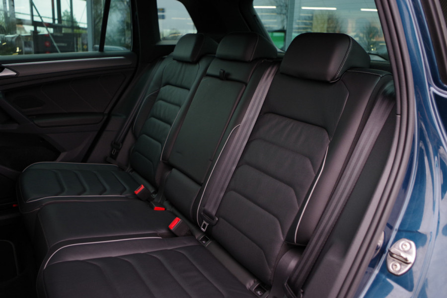 Volkswagen Tiguan 1.4 TSI eHybrid 245 PK R-Line BNS+, Panoramadak, Leder, Matrix-LED, Adap. Cruise Control