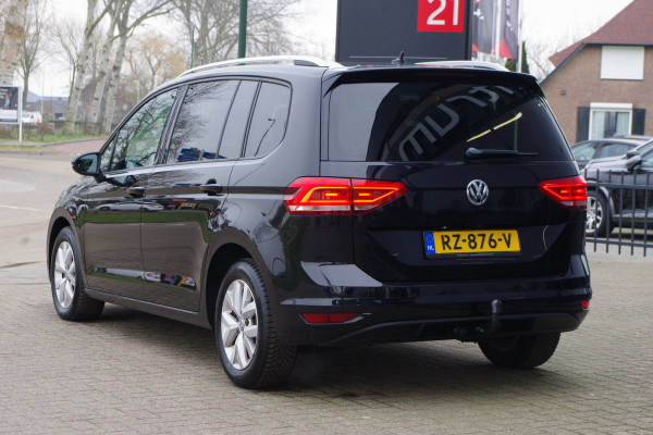 Volkswagen Touran 1.6 TDI Automaat 116 PK SCR Comfortline BNS, Trekhaak, Adap. Cruise Control, Massage, Camera