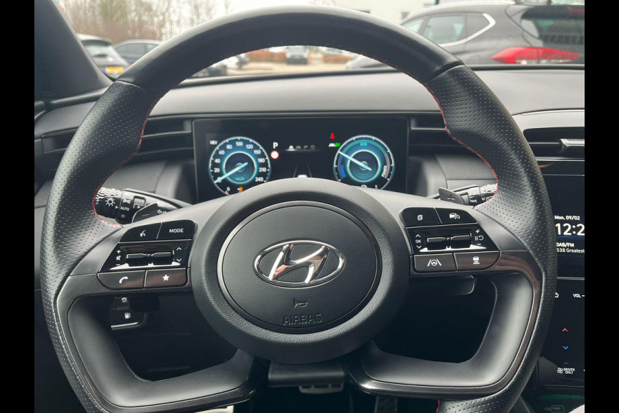 Hyundai Tucson 1.6 T-GDI PHEV N Line 4WD | Stoelverwarming | Elektrisch verstelbare stoelen met geheugen | Achteruitrijcamera | Adaptive cruise control | Dealer onderhouden