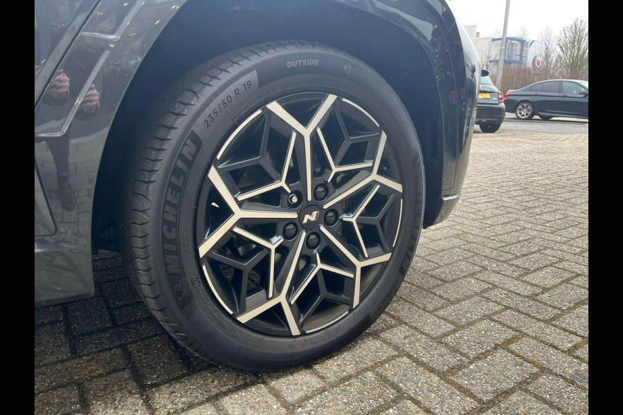 Hyundai Tucson 1.6 T-GDI PHEV N Line 4WD | Stoelverwarming | Elektrisch verstelbare stoelen met geheugen | Achteruitrijcamera | Adaptive cruise control | Dealer onderhouden