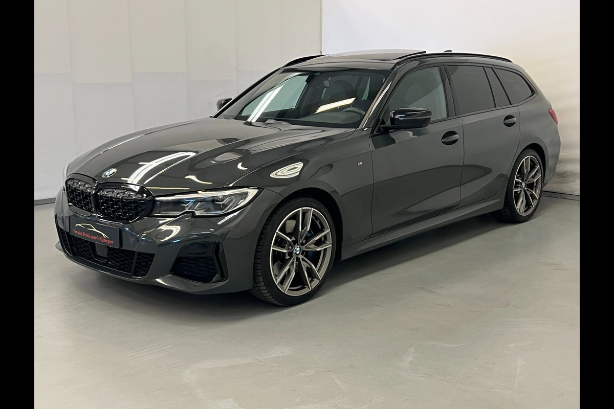BMW 3 Serie Touring M340d xDrive / BTW / Pano / Harman / Memory