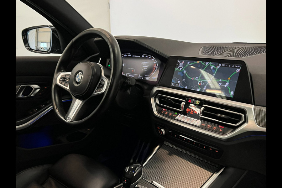 BMW 3 Serie Touring M340d xDrive / BTW / Pano / Harman / Memory