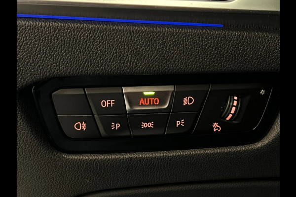 BMW 3 Serie Touring M340d xDrive / BTW / Pano / Harman / Memory