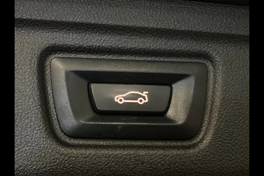 BMW 3 Serie Touring M340d xDrive / BTW / Pano / Harman / Memory