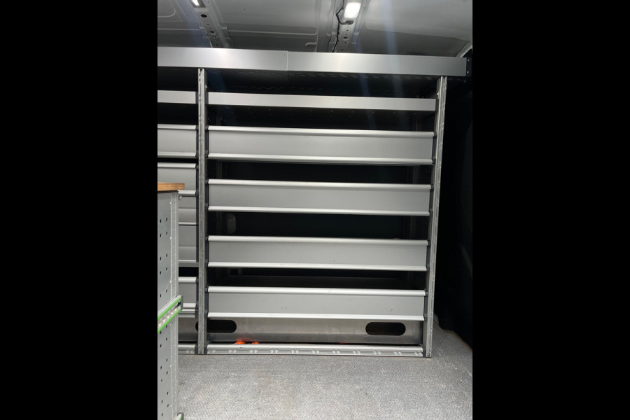 Ford E-Transit SERVICEWAGEN ELEKTRISCH 350 L2H2 Trend 68 kWh BOTT INRICHTING, V230 OMVORMER, LUXE UITVOERING, RIJKLAARPRIJS!