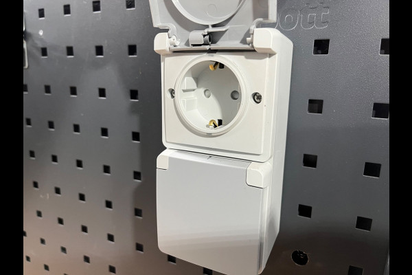 Ford E-Transit SERVICEWAGEN ELEKTRISCH 350 L2H2 Trend 68 kWh BOTT INRICHTING, V230 OMVORMER, LUXE UITVOERING, RIJKLAARPRIJS!