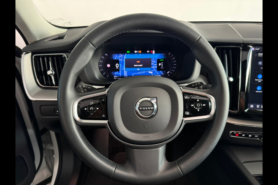 Volvo XC60 2.0 T8 Plug-in hybrid AWD Plus Bright Pano|Memory