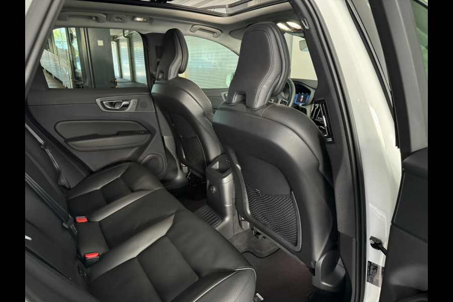 Volvo XC60 2.0 T8 Plug-in hybrid AWD Plus Bright Pano|Memory