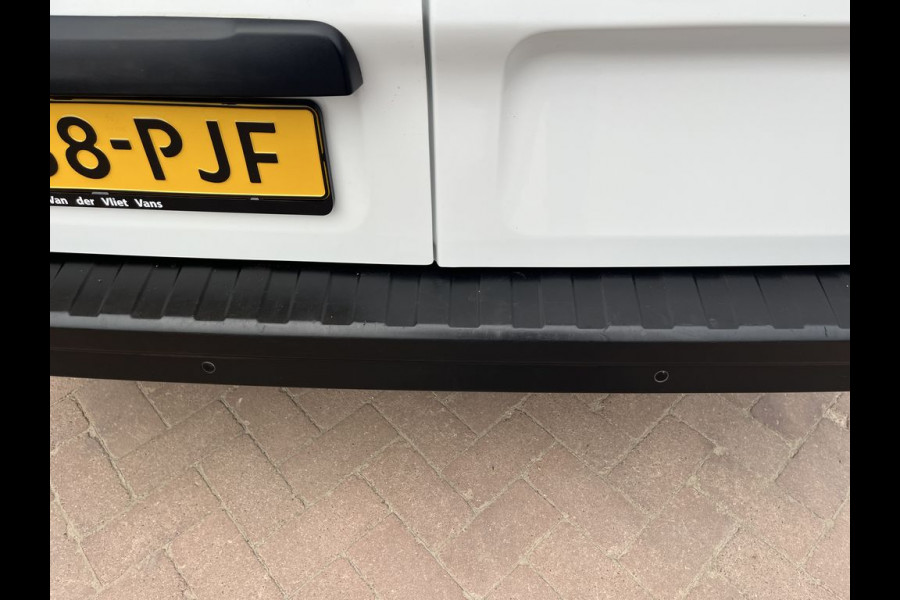 Renault Trafic 2.0 dCi E6 120pk Comfort 3p Lease €236 p/m, Airco, PDC, Cruise controle, Onderhoudshistorie aanwezig