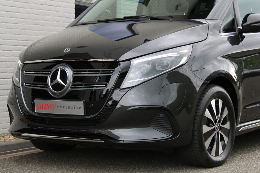 Mercedes-Benz Eqv 300 L2 / AMG / Panorama / 7-Persoons / Burmester / Electr Stoelen / Vol Opties / NIEUWSTAAT