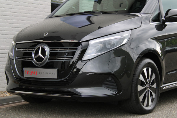 Mercedes-Benz Eqv 300 L2 / AMG / Panorama / 7-Persoons / Burmester / Electr Stoelen / Vol Opties / NIEUWSTAAT