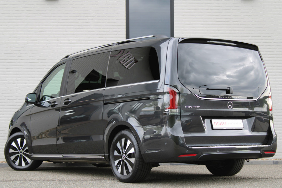 Mercedes-Benz Eqv 300 L2 / AMG / Panorama / 7-Persoons / Burmester / Electr Stoelen / Vol Opties / NIEUWSTAAT