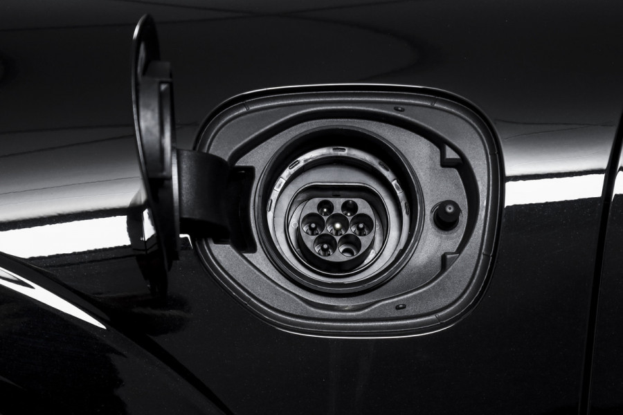 Volvo XC60 2.0 T6 Plug-in hybrid AWD Ultra Black Edition | S/K Panodak | Head-up | 360 Camera | Harman/Kardon | Dig. Cockpit | Adapt. Cruise | Stoel-+Stuurverw. | NAV+App.Connect | ECC | LM 21" | 0630