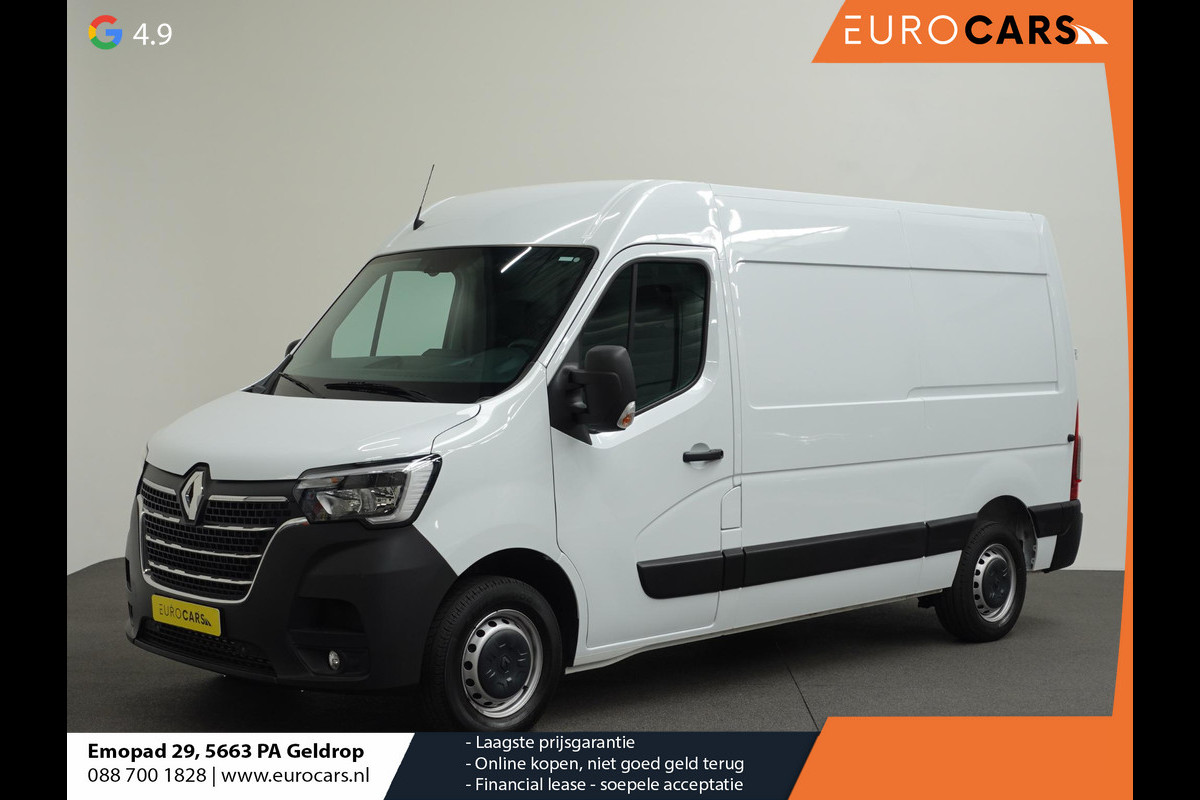 Renault Master T35 2.3 dCi 135PK L2H2 Airco Cruise Control Camera Nav PDC V+A Trekhaak 270° Deuren