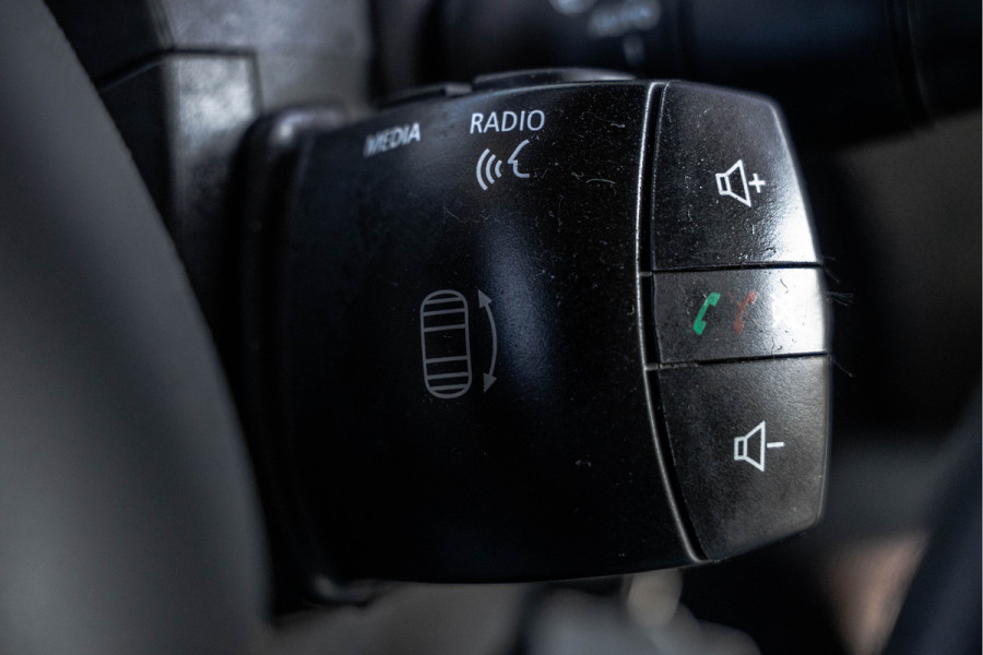 Renault Master 2.3 dCi L3H2 | LED | Airco | Camera | Cruise | PDC | Trekhaak | Imperiaal