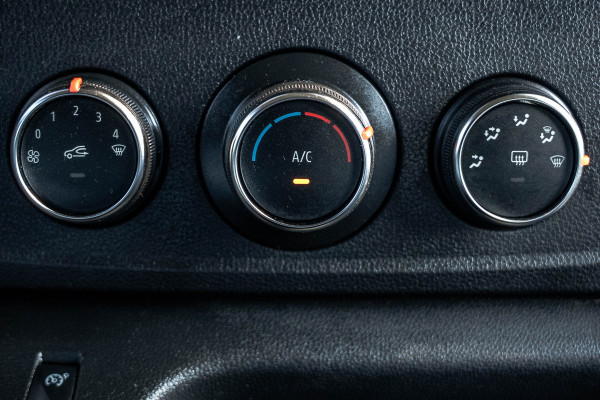 Renault Master 2.3 dCi L3H2 | LED | Airco | Camera | Cruise | PDC | Trekhaak | Imperiaal