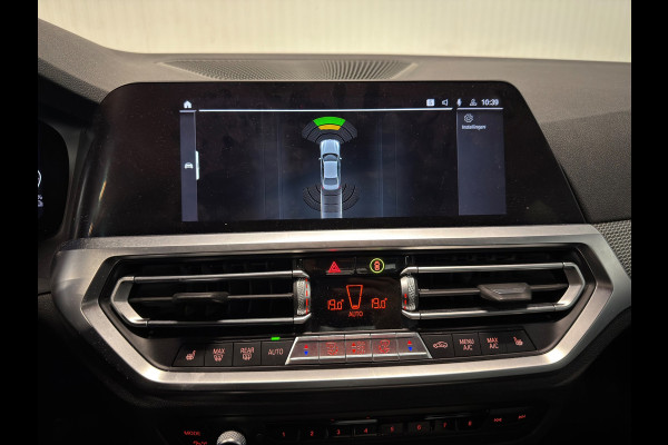 BMW 3-serie 330e High Executive | M-SPORT | ACC | LEDER | ZWART HEMEL