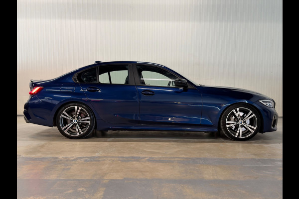 BMW 3-serie 330e High Executive | M-SPORT | ACC | LEDER | ZWART HEMEL