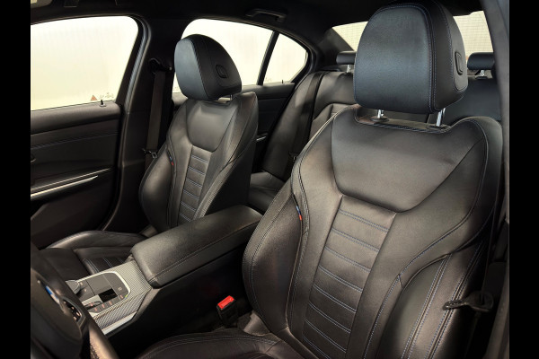 BMW 3-serie 330e High Executive | M-SPORT | ACC | LEDER | ZWART HEMEL