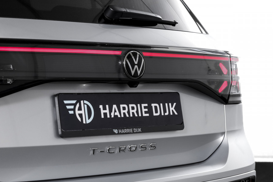 Volkswagen T-Cross 1.0 TSI 115 PK R-Line - Automaat | Dig. Cockpit | Adapt. Cruise | Camera | PDC | App. Connect | ECC | DAB | LM 18" | 2240