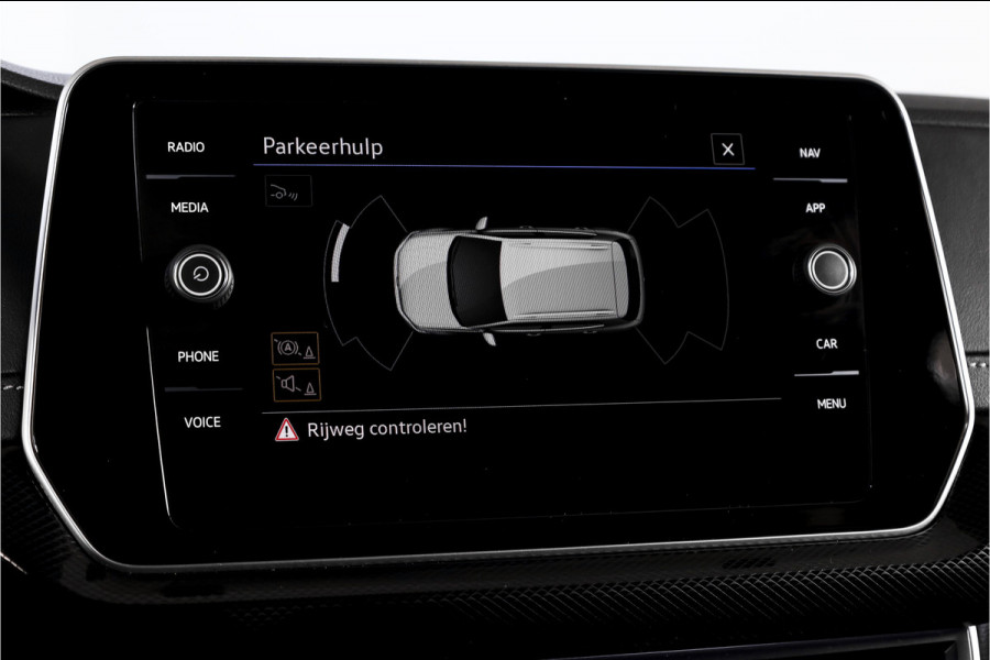 Volkswagen T-Cross 1.0 TSI 115 PK R-Line - Automaat | Dig. Cockpit | Adapt. Cruise | Camera | PDC | App. Connect | ECC | DAB | LM 18" | 2240