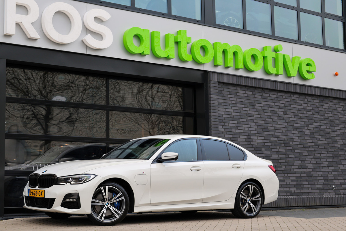 BMW 3-serie 330e Business Edition Plus | BTW | NAP | M-SPORT | LASER | KEYLESS | 360 | LEDER | DEALER ONDH |