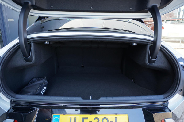 Kia EV4 Fastback GT-PlusLine 81.4 kWh 204 PK *FULL OPTION* + AFN. TREKHAAK