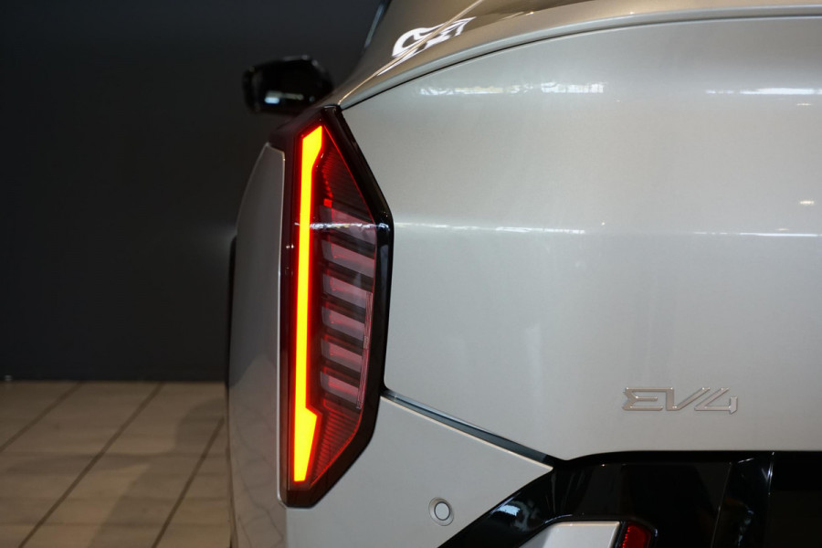 Kia EV4 Fastback GT-PlusLine 81.4 kWh 204 PK *FULL OPTION* + AFN. TREKHAAK
