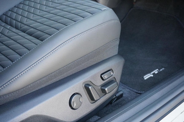 Kia EV4 Fastback GT-PlusLine 81.4 kWh 204 PK *FULL OPTION* + AFN. TREKHAAK